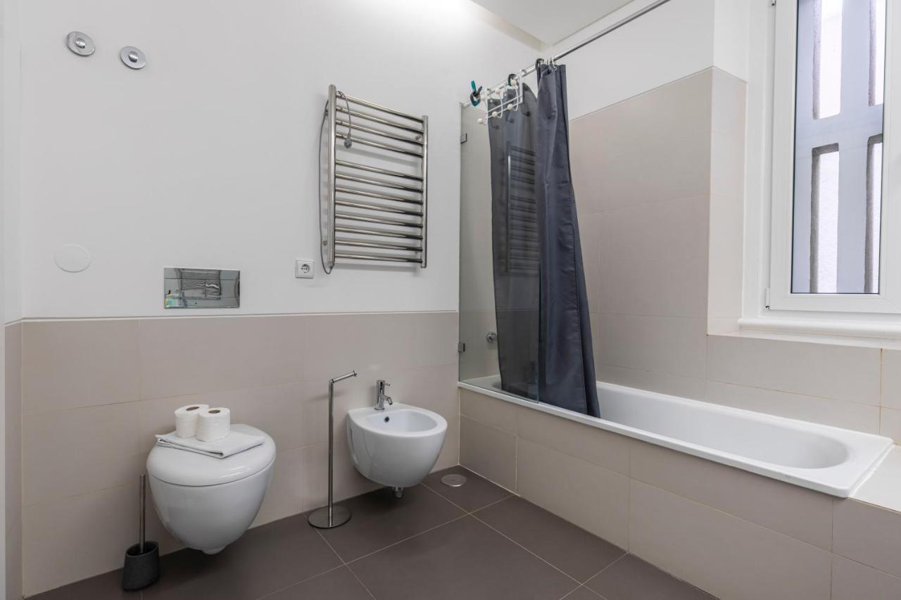 ליסבון 32 -Lovely 2 Bedroom Apt In Principe Real מראה חיצוני תמונה